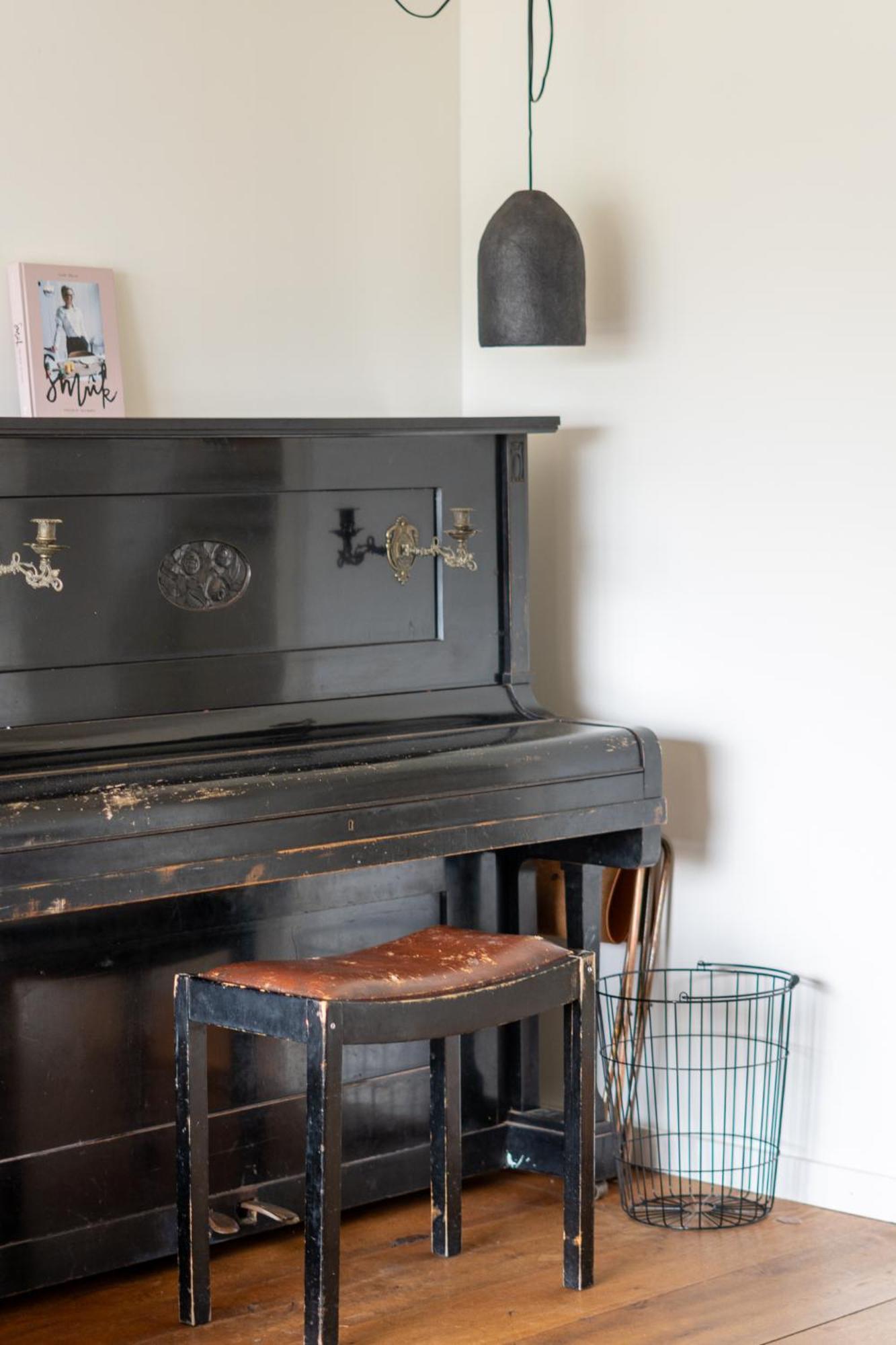 Stijlvol & Lief Onthaast-Huisje Met Piano, Tv En Wifi โฮลเวิร์ด ภายนอก รูปภาพ